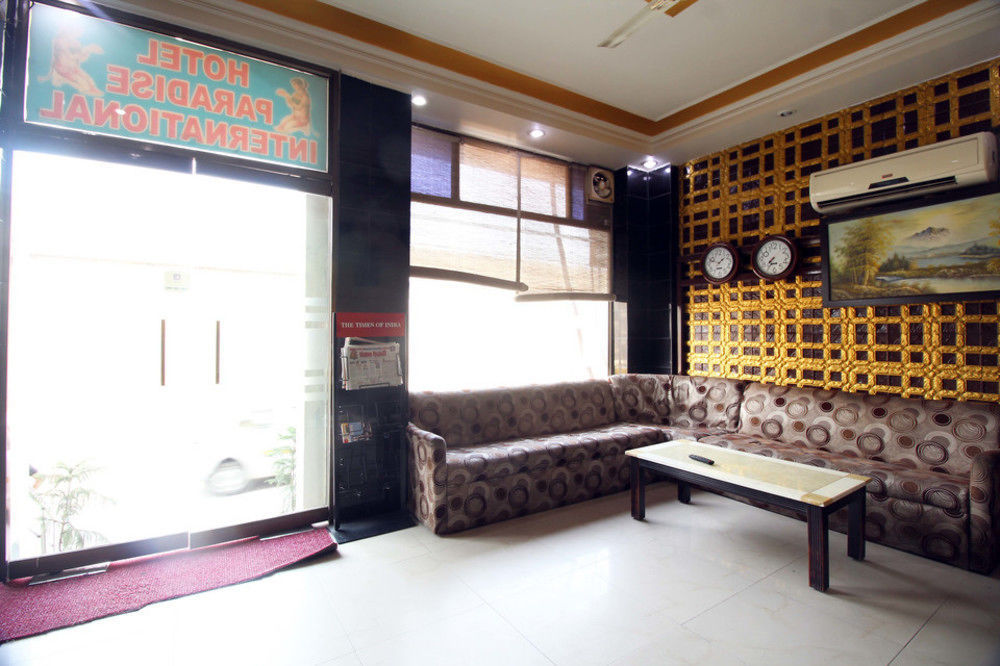 Airport Hotel Paradise International Ню Делхи Екстериор снимка